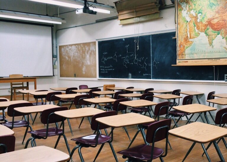Schulpflegschaft und Schulkonferenz ab 18 Uhr